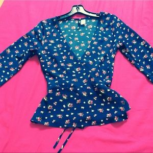 Floral Wrap Around Top NWOT